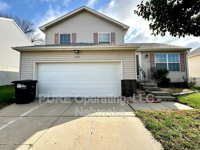 Primary Photo - 7879 Bauman Ave