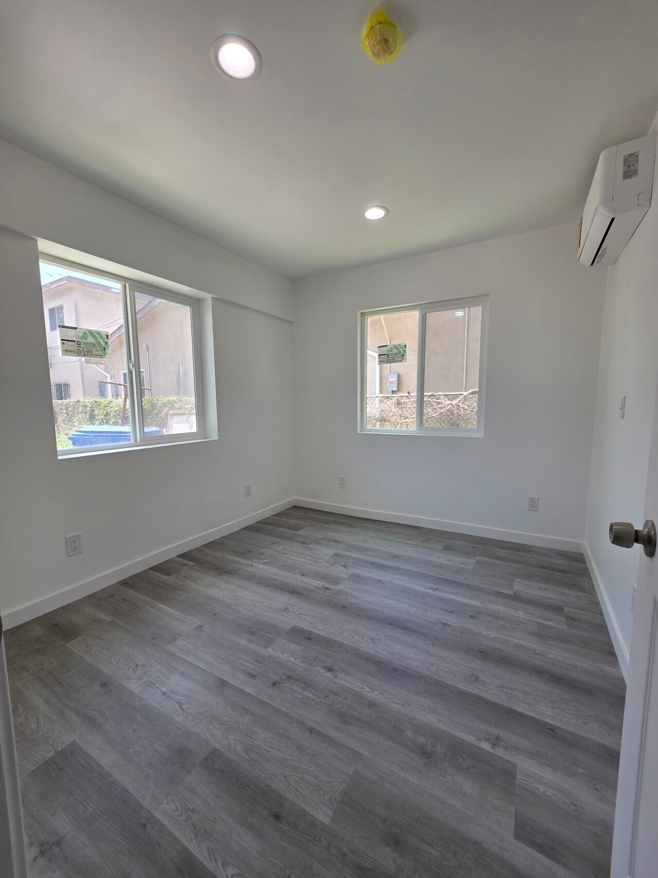 Building Photo - 635 W 51st St