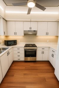 Building Photo - 9470 Live Oak Pl