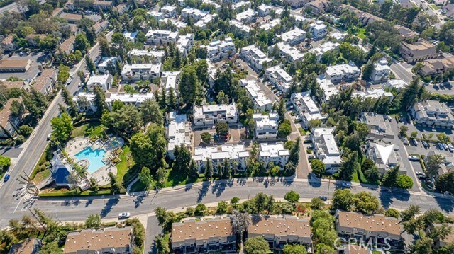 Building Photo - 5744 E Creekside Ave