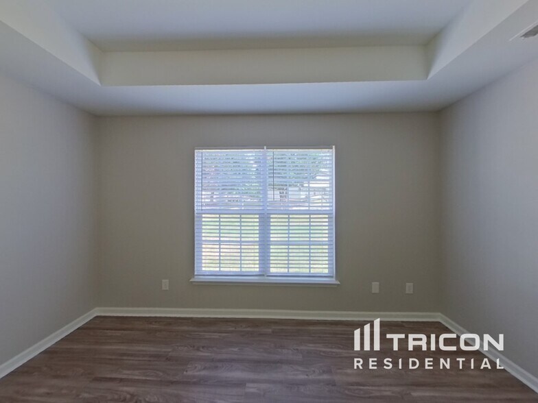 Building Photo - 7135 Tabor Falls Dr