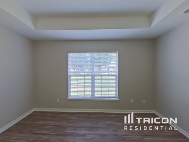 Building Photo - 7135 Tabor Falls Dr