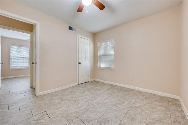 Building Photo - 3547 Ridgeoak Way