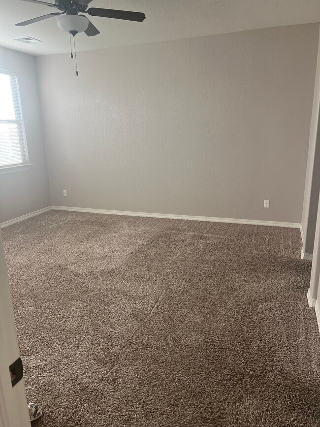 Building Photo - 1409 Kimsha Dr