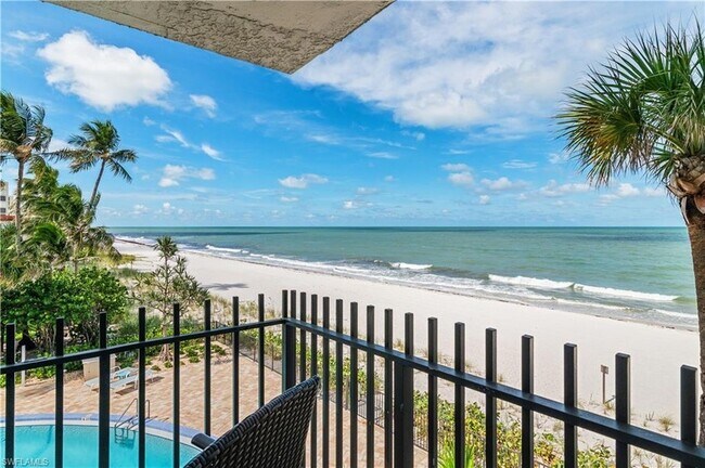 Building Photo - 3399 Gulf Shore Blvd N