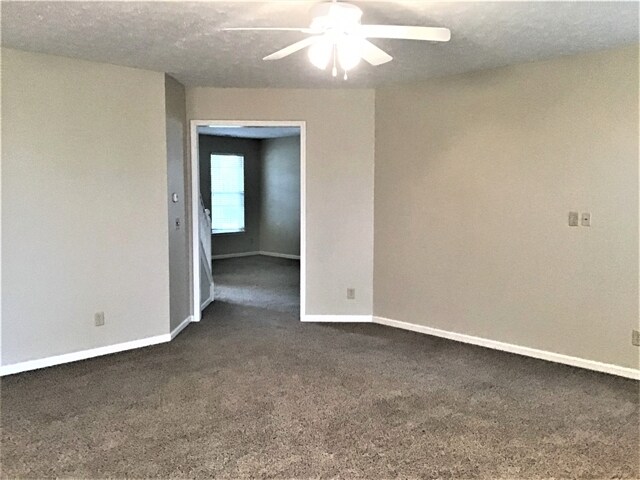 Building Photo - 1247 Turfway Dr