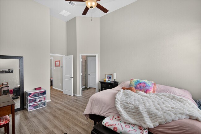 Building Photo - 16207 Northern Cardinal Ln