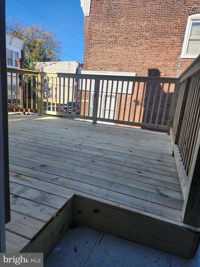 Building Photo - 2807 W Allegheny Ave