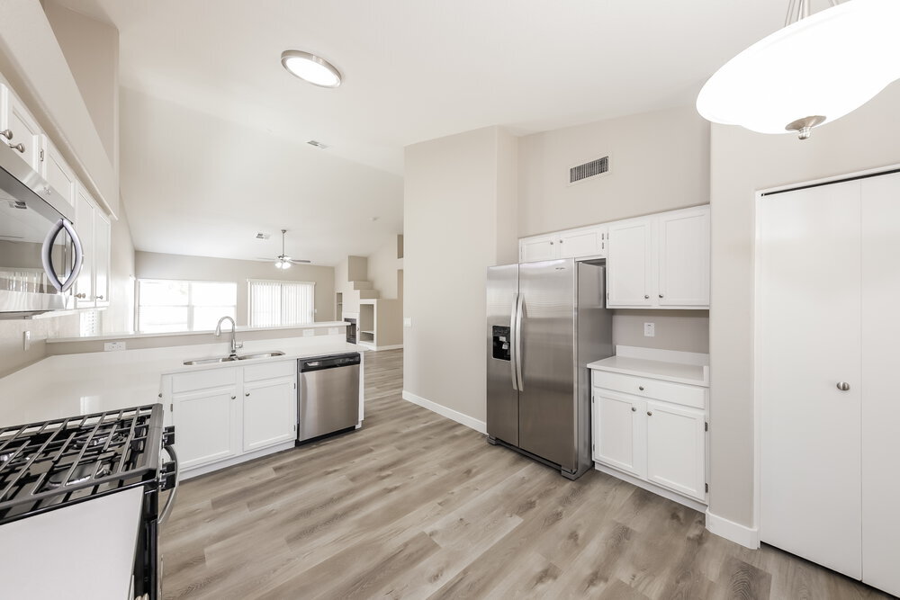 Building Photo - 7533 W Jenan Dr