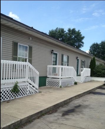 Primary Photo - 1400 Grace St