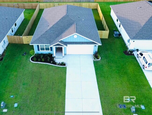 Building Photo - 394 Preston Wy