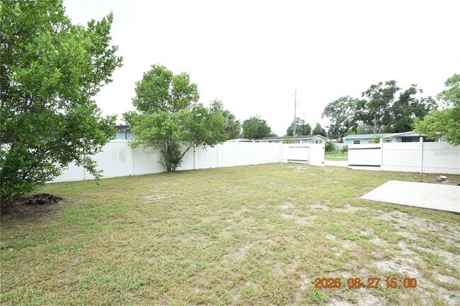 Building Photo - 2301 E 112th Ave