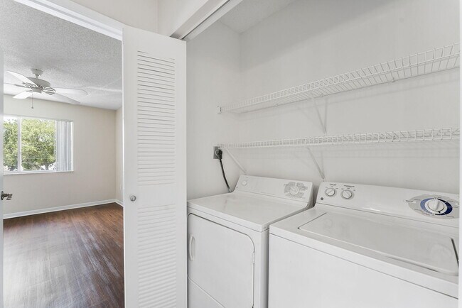 Building Photo - 3821 SW Coquina Cove Way