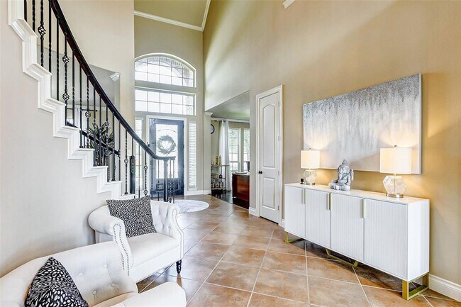 Building Photo - 16214 Canova Hill Ln