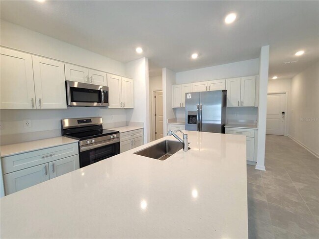 Building Photo - 1469 Deepwater Cir