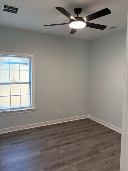 Building Photo - 2584 Tutwiler Ave