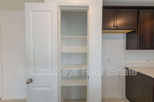 Building Photo - 2629 Turtle Dove Dr
