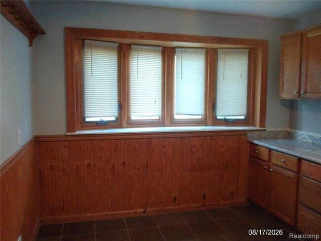 Building Photo - 26445 Colgate St