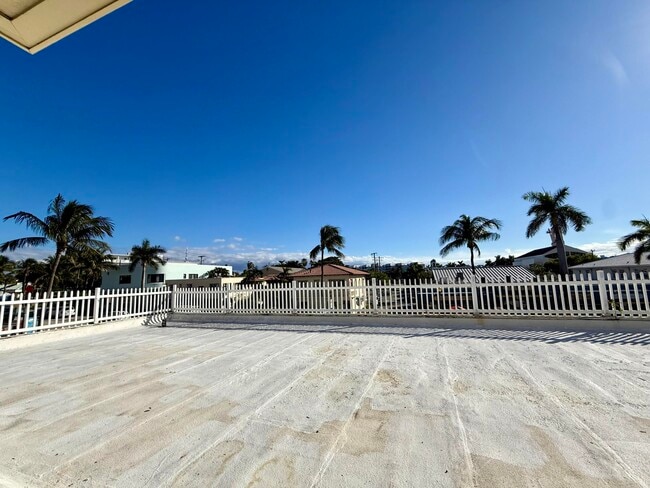 Building Photo - 1165 E Atlantic Ave