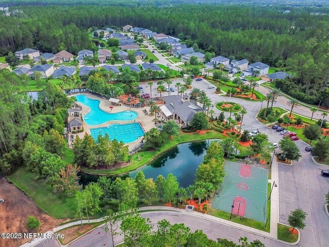 Building Photo - 105 Leese Dr