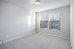 Building Photo - 2557 Buttermilk Way