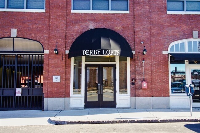 Building Photo - 51 Lafayette St