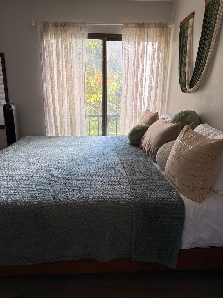 Building Photo - 40 Sheoah Blvd