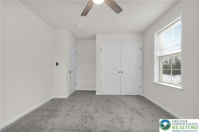 Building Photo - 1513 Maple St