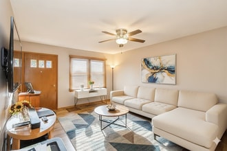 Building Photo - 204 NW Sharmin Dr