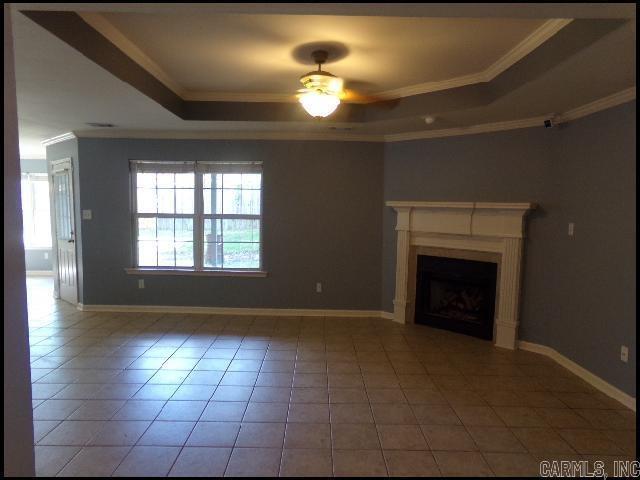 Building Photo - 2820 Falcon Ct