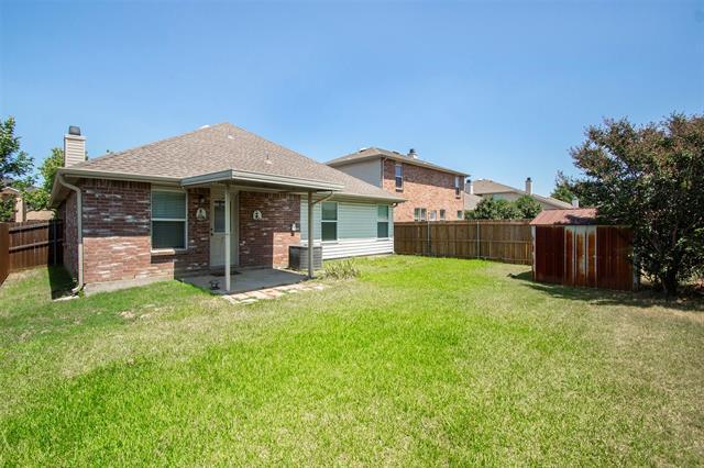 Building Photo - 2812 Paddock Way