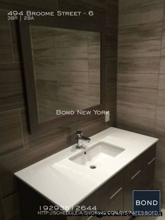 Building Photo - 494 Broome St