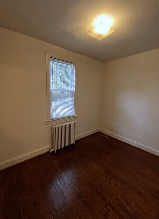 Building Photo - 118 Baggett Pl