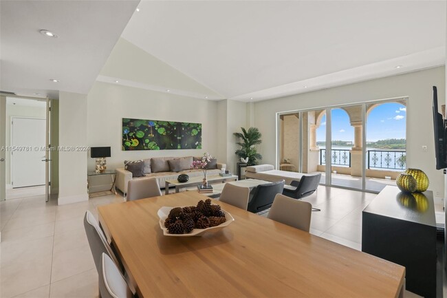 Building Photo - 2442 Fisher Island Dr