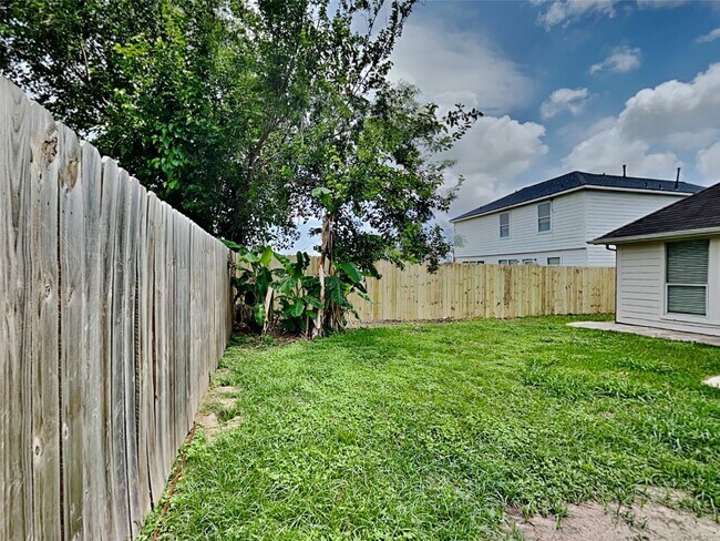 Building Photo - 3915 Ridge Canyon Rd