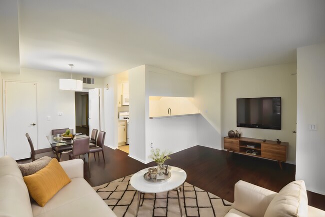 Interior Photo - 15520