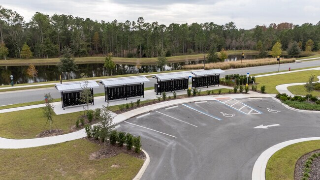 Building Photo - 2814 Raindrop Run St