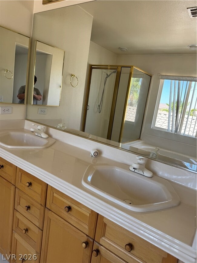 Building Photo - 8412 Diamond Dust Dr
