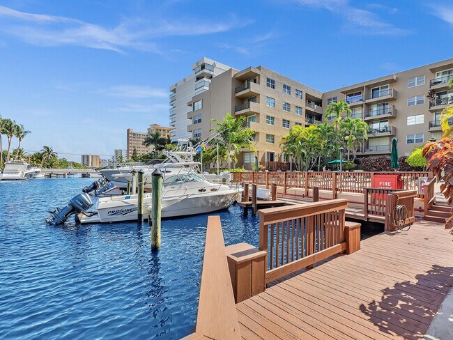 Building Photo - 1421 S Ocean Blvd