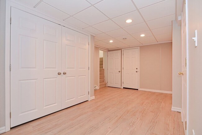 Building Photo - 4 Edgemont Ave