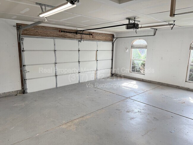 Building Photo - 1455 Bearsden Dr
