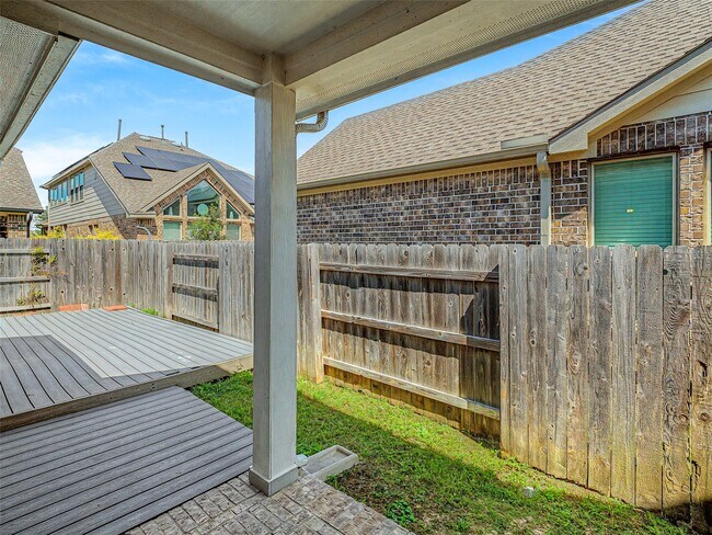 Building Photo - 6019 Dovetail Cliff Ct