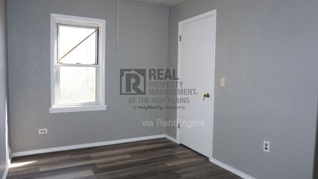 Building Photo - 1017 N Jefferson St