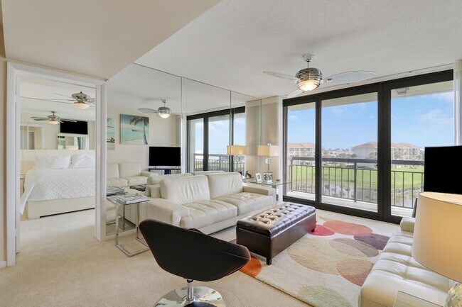 Building Photo - 601 S Seas Dr