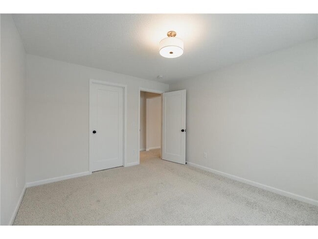 Building Photo - 13386 Fondant Trail N