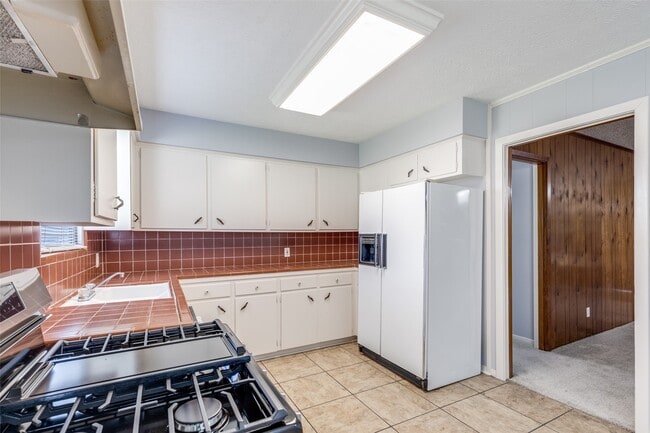 Building Photo - 5822 Black Gum Dr