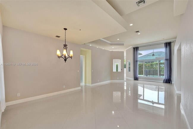 Building Photo - 8006 N Savannah Cir