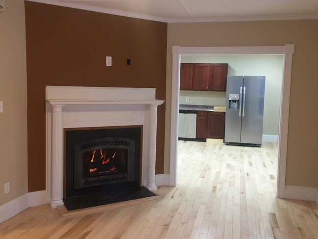 Building Photo - 1451 Congress St