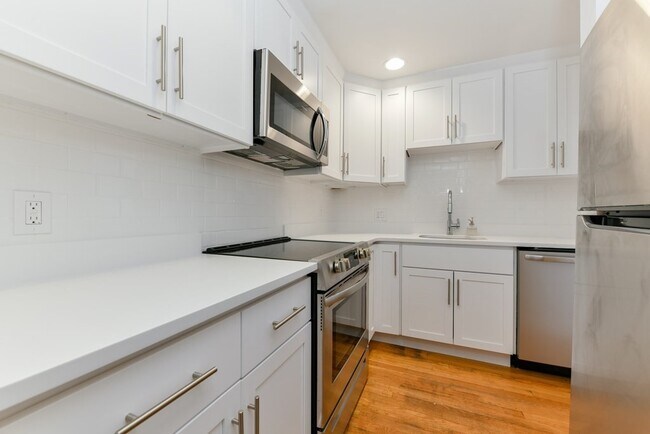 Building Photo - 21 Cumberland St