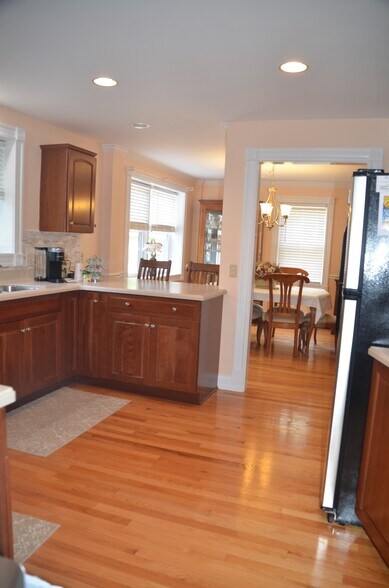 Building Photo - 35 Heartbreak Rd